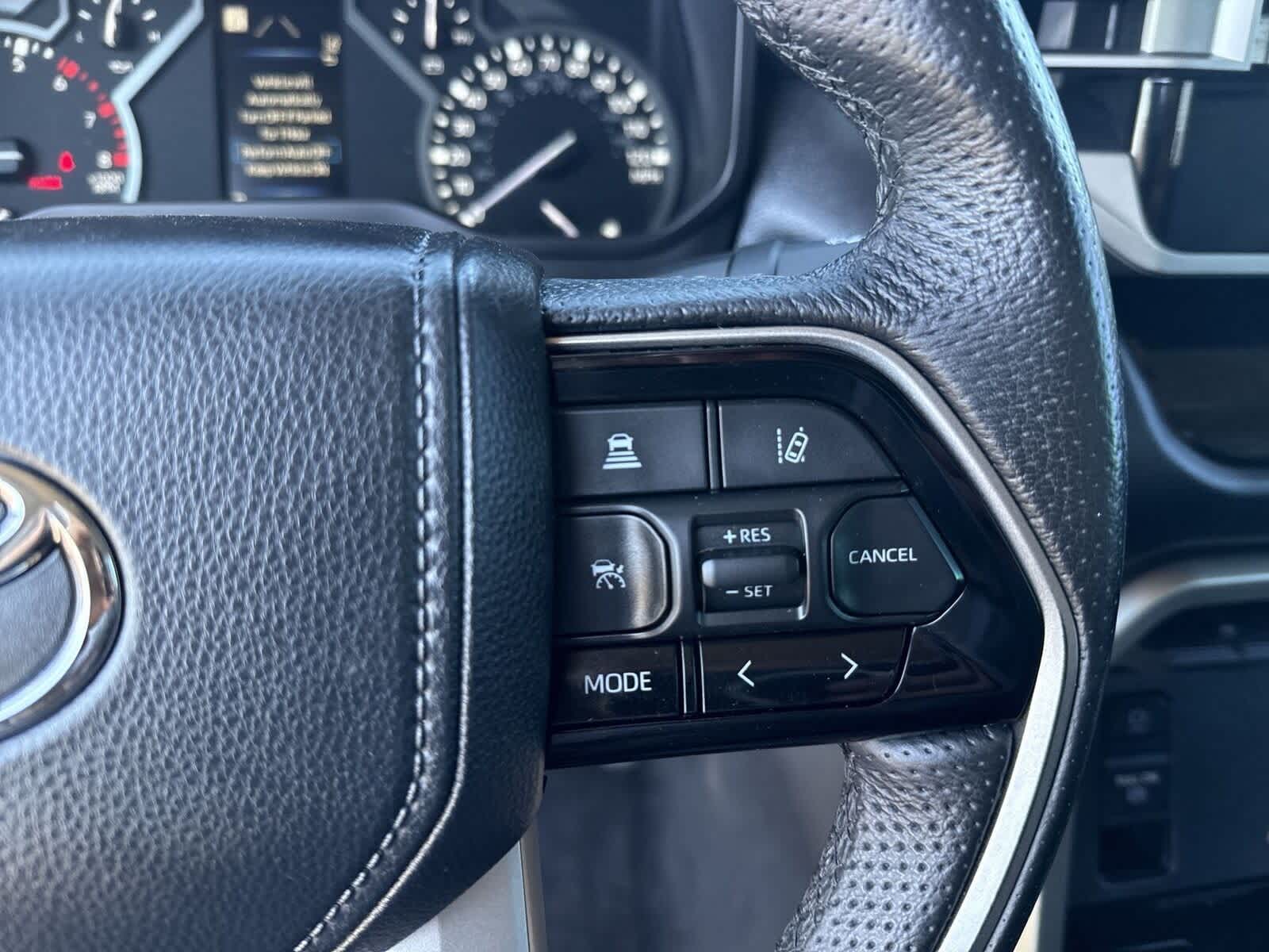 Toyota Tundra SR5 2023