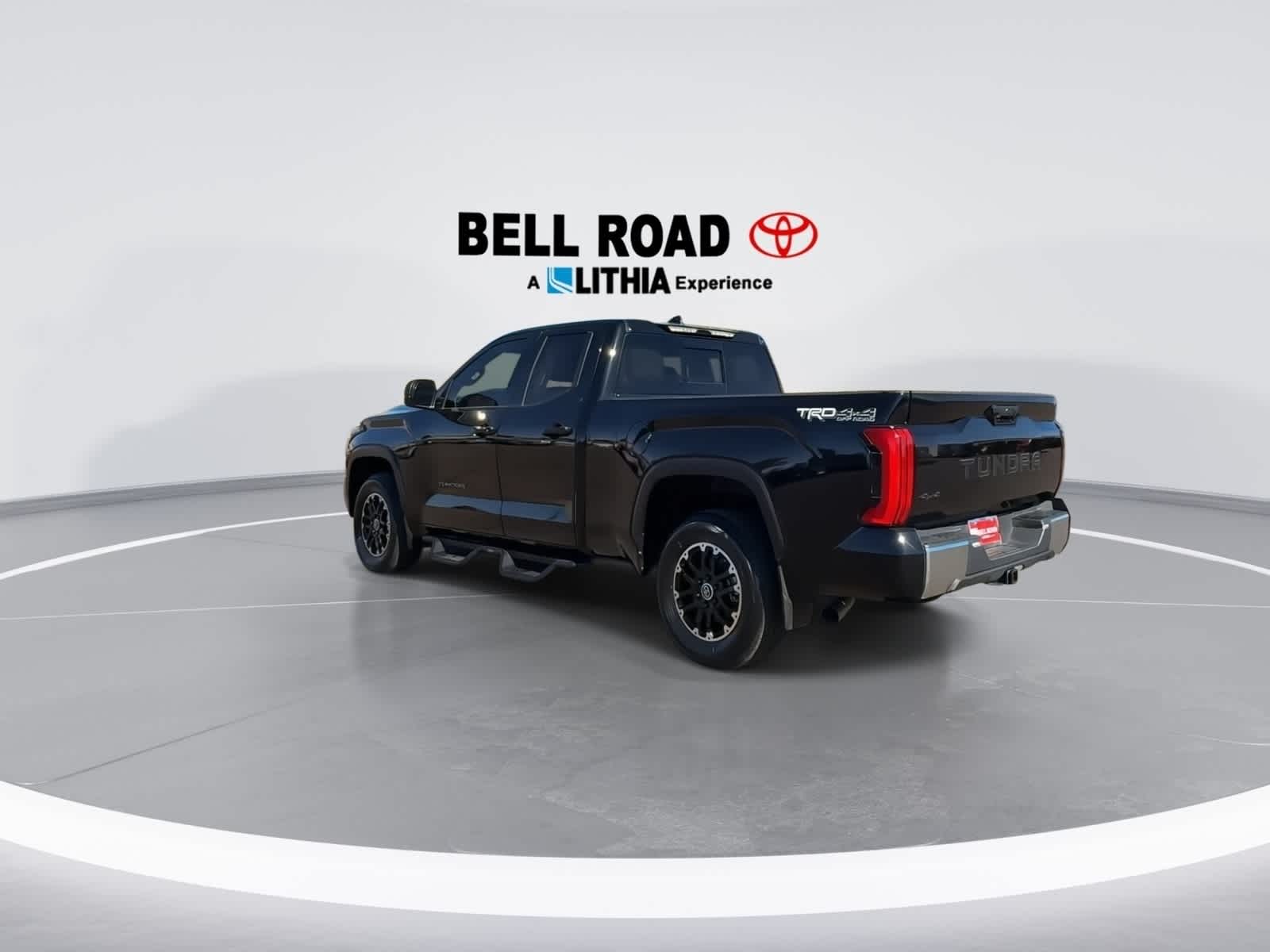 Toyota Tundra SR5 2023