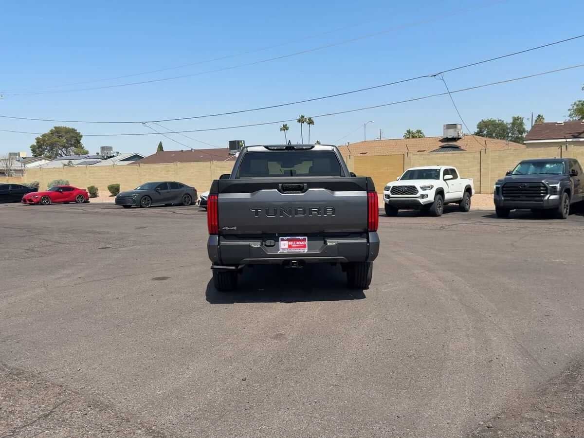 2025 Toyota Tundra SR5