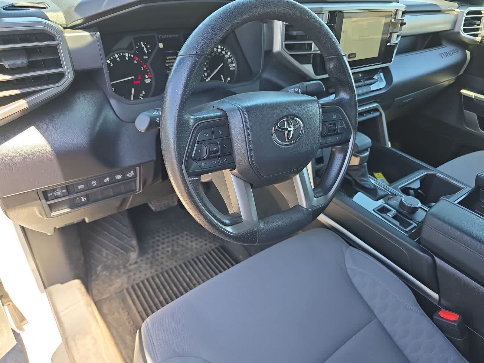2025 Toyota Tundra SR5