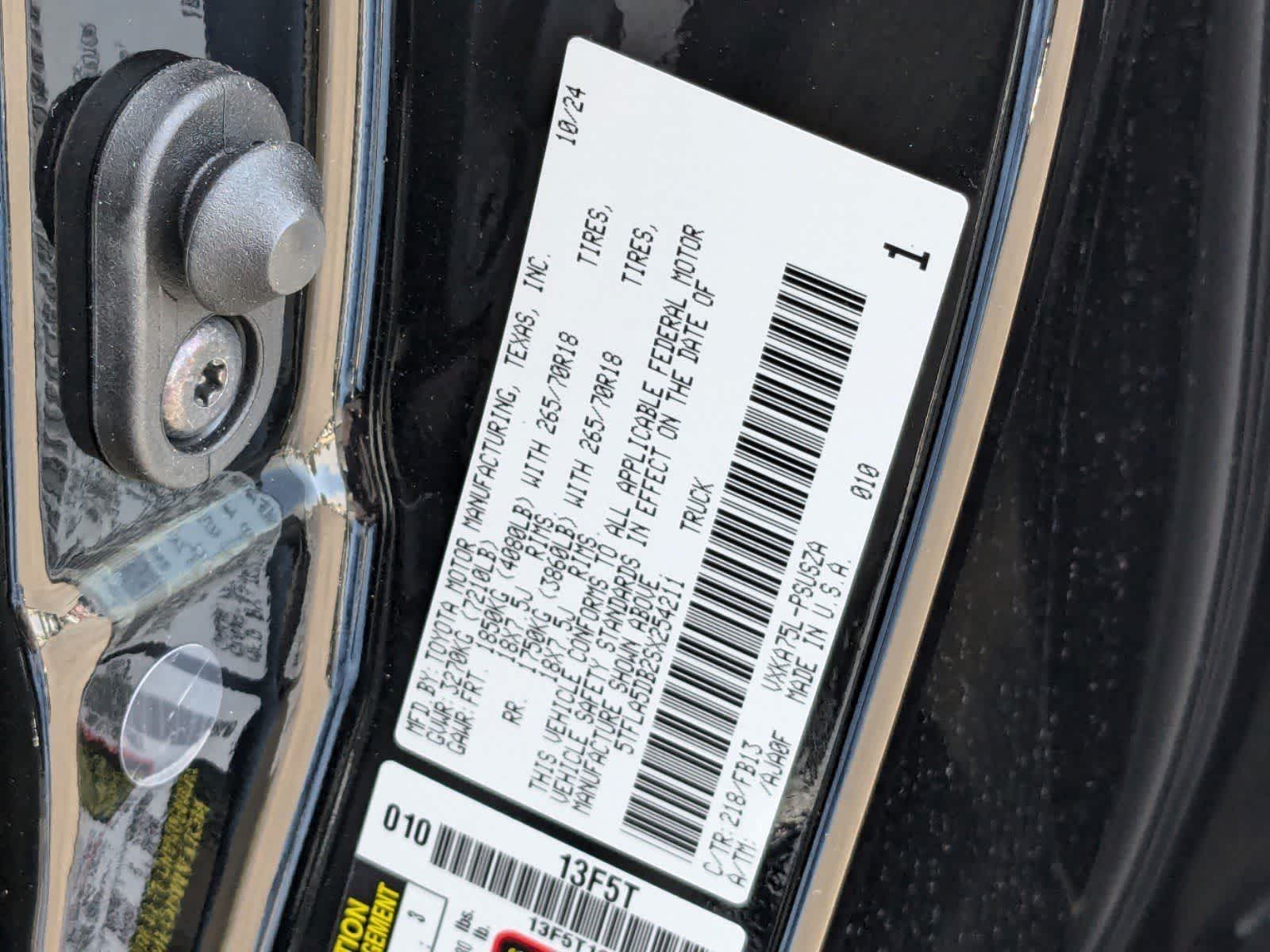 2025 Toyota Tundra SR5