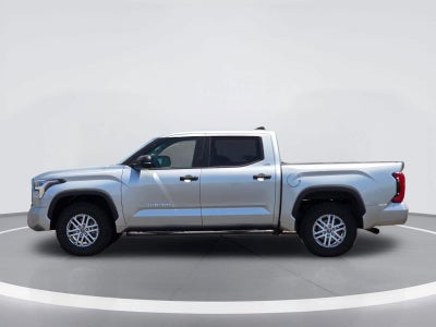Toyota Tundra SR5 2022
