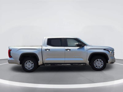 Toyota Tundra SR5 2022
