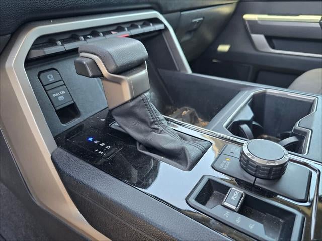 Toyota Tundra SR5 2022