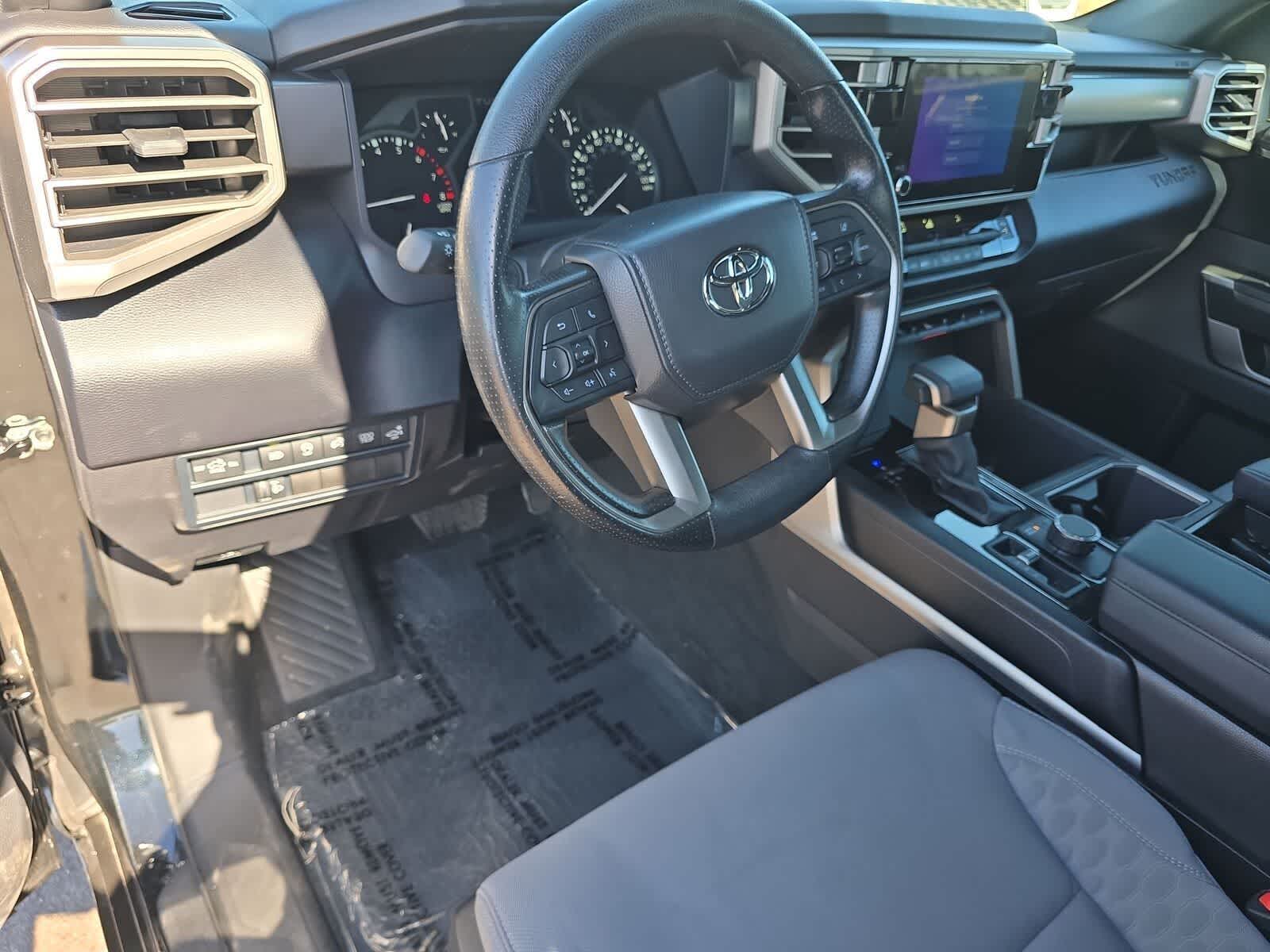 2025 Toyota Tundra SR5