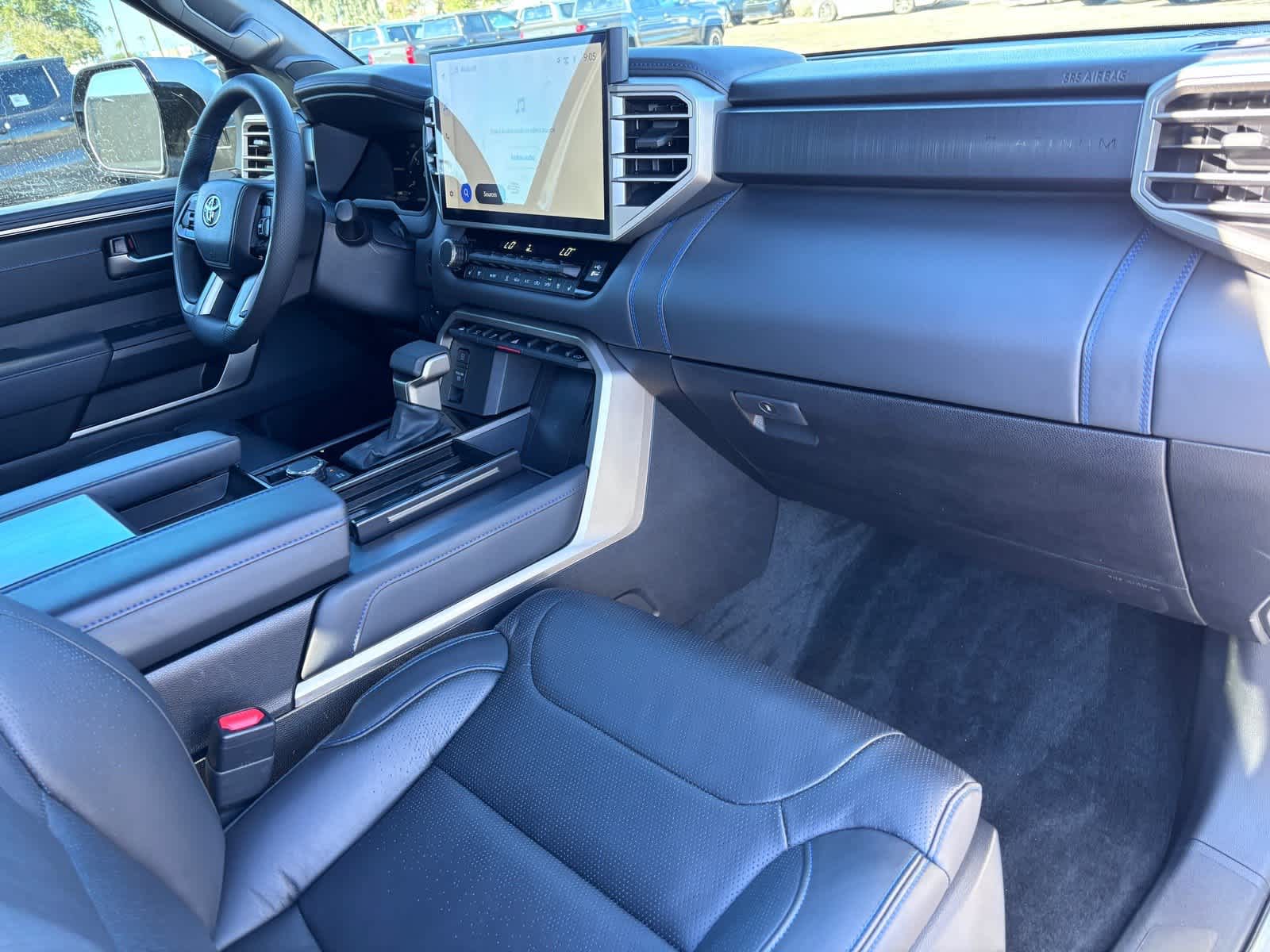 Toyota Tundra Platinum Hybrid 2026