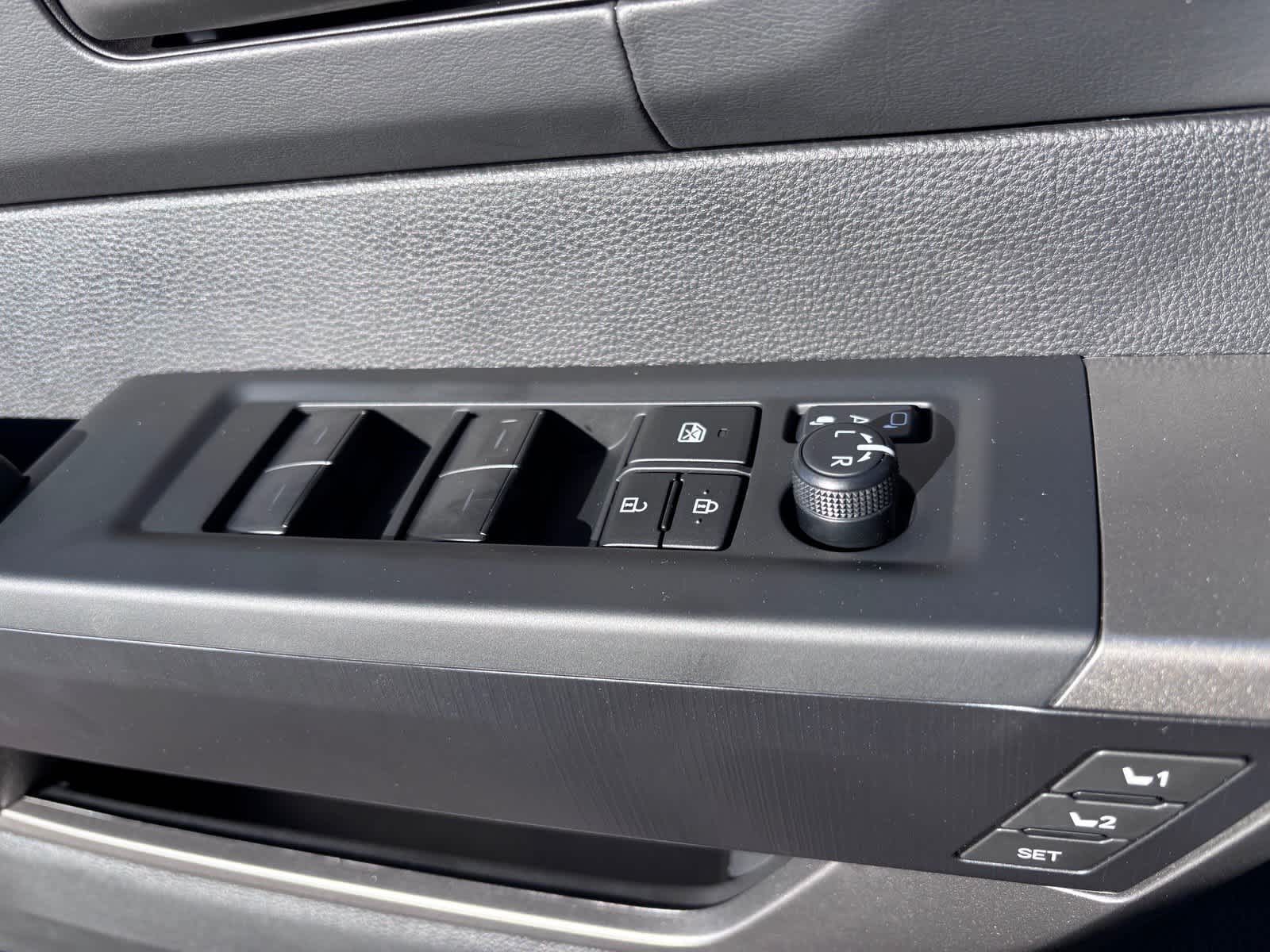 Toyota Tundra Platinum Hybrid 2026