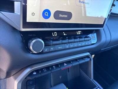 Toyota Tundra Platinum Hybrid 2026