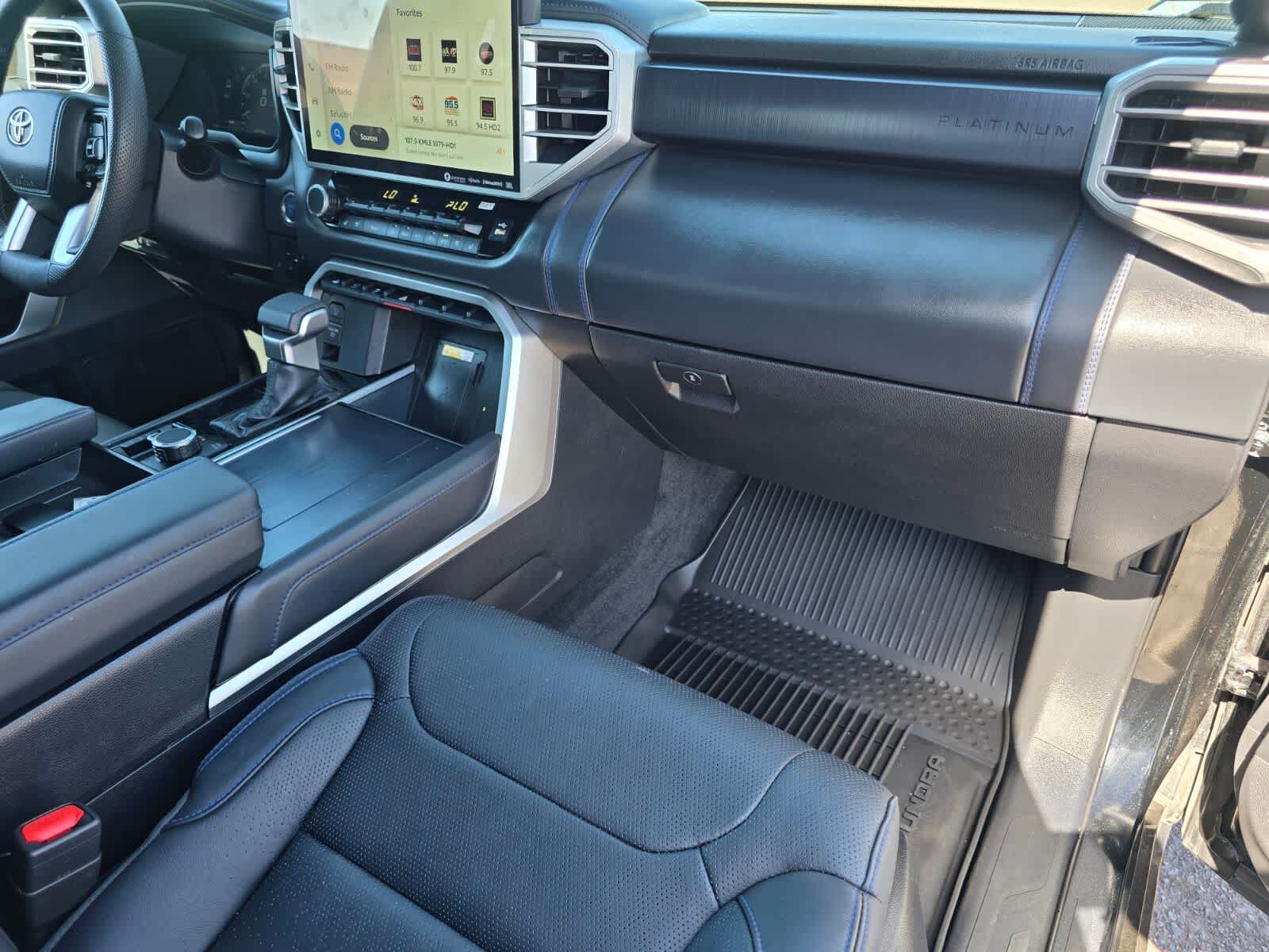 Toyota Tundra Platinum Hybrid 2024