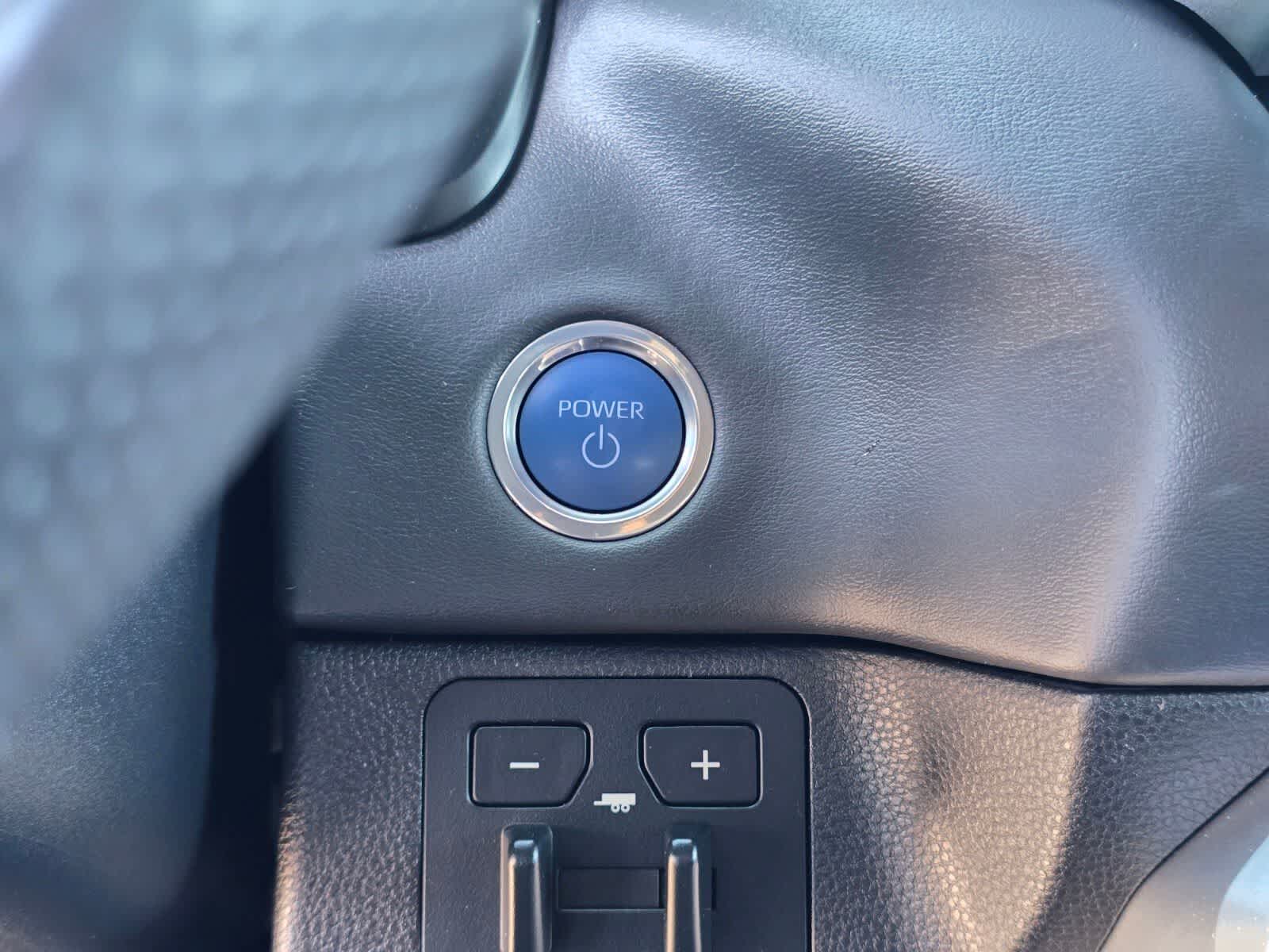Toyota Tundra Platinum Hybrid 2024