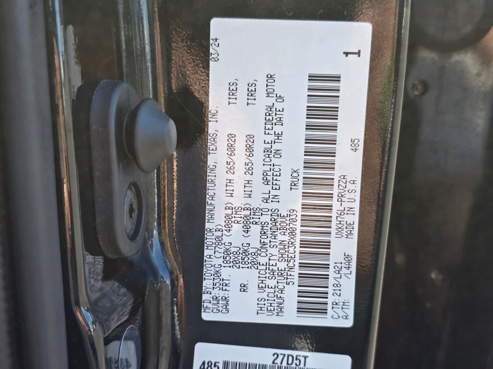 Toyota Tundra Platinum Hybrid 2024