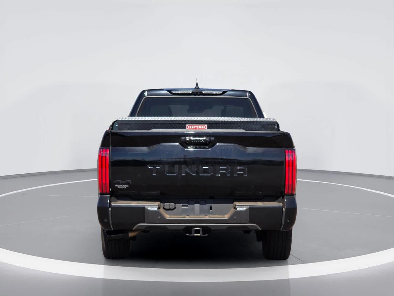 Toyota Tundra Platinum Hybrid 2024