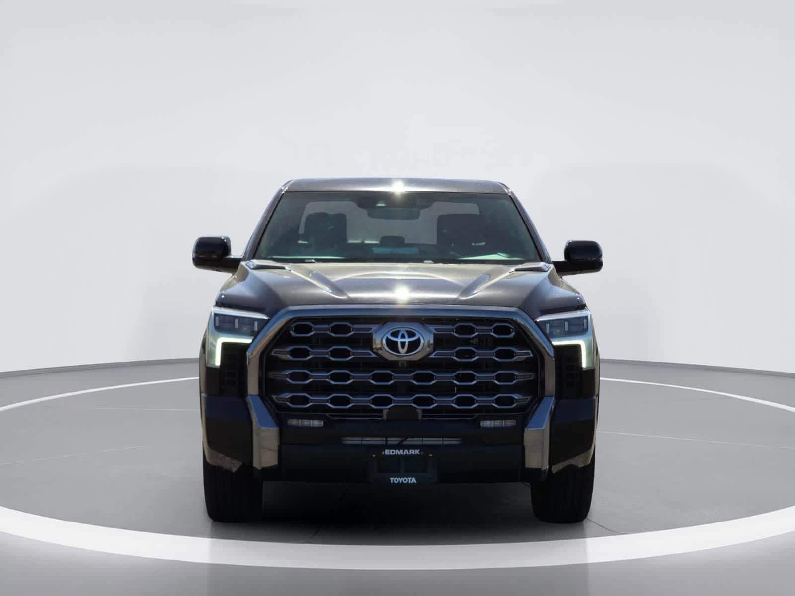 Toyota Tundra Platinum Hybrid 2024