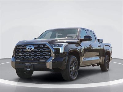 Toyota Tundra Platinum Hybrid 2024