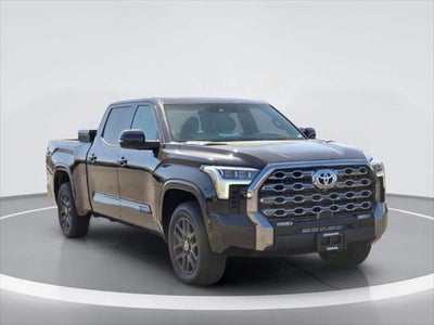 Toyota Tundra Platinum Hybrid 2024