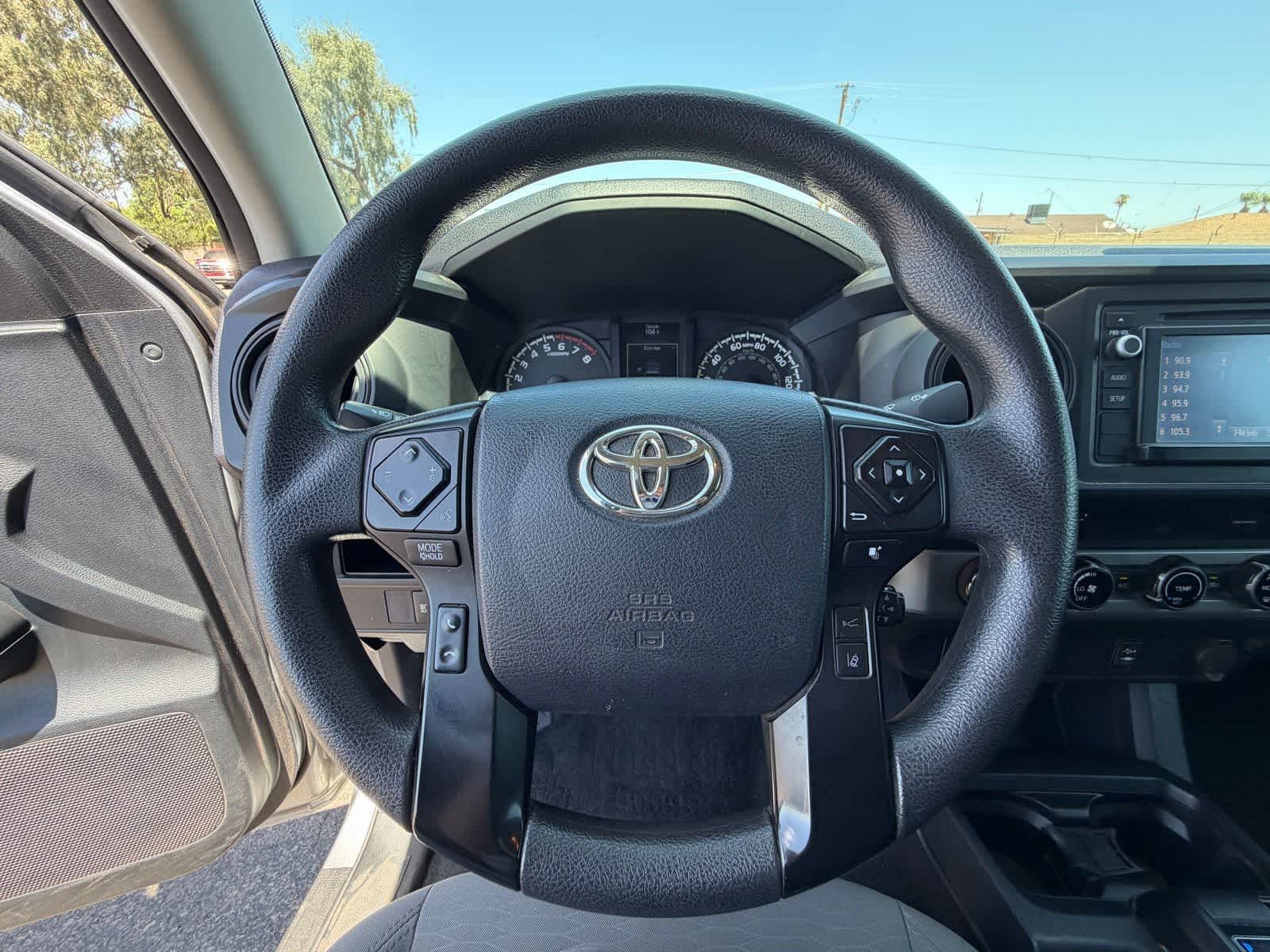 Toyota Tacoma SR 2018