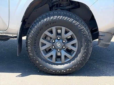 Toyota Tacoma SR 2018