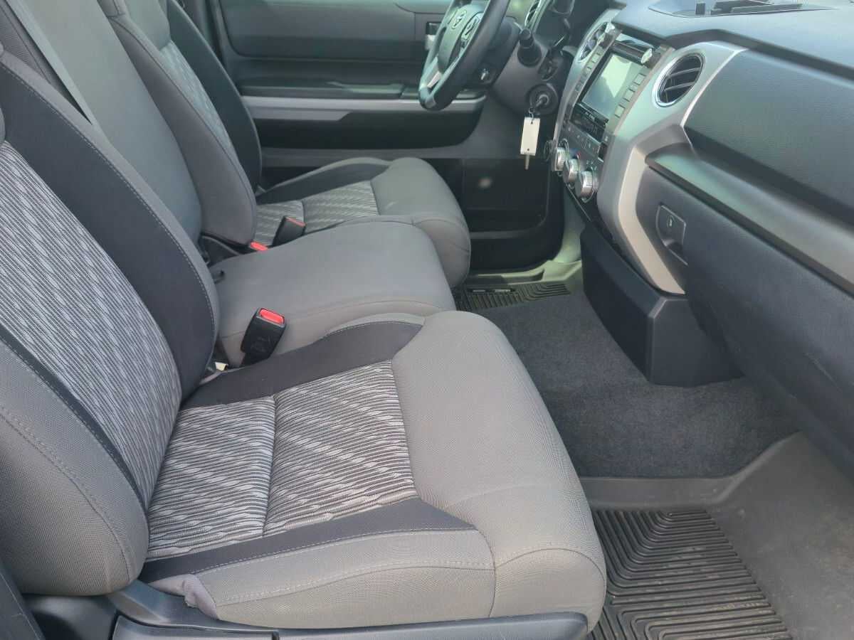 Toyota Tundra SR5 2019