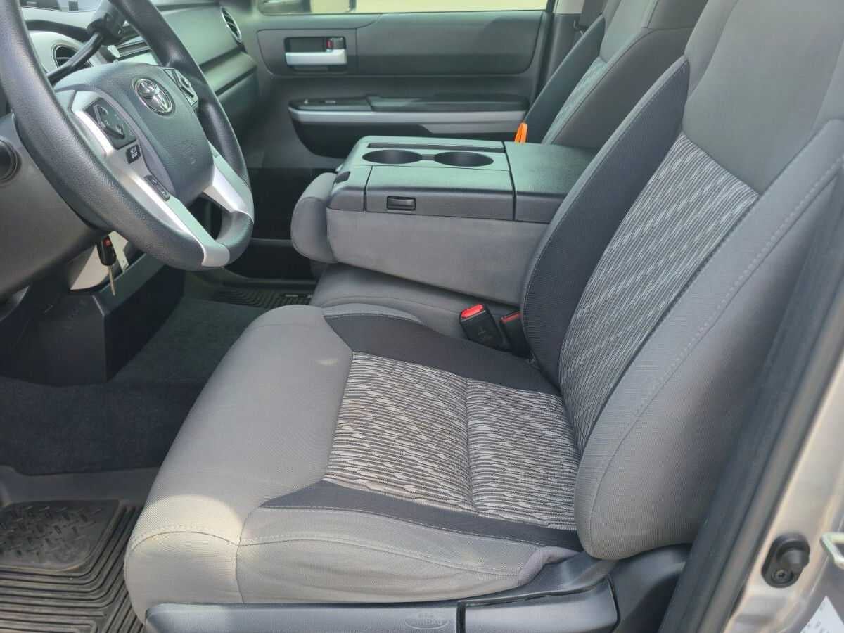 Toyota Tundra SR5 2019