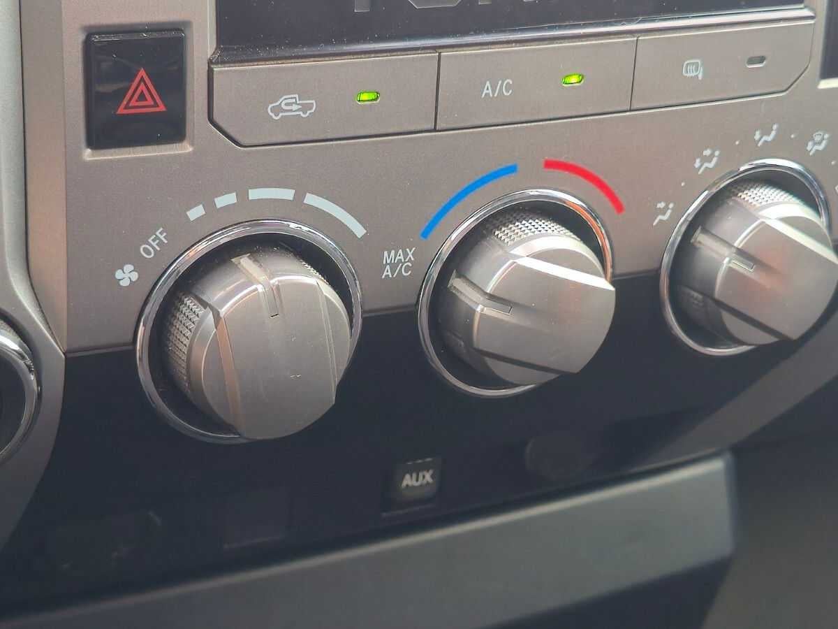 Toyota Tundra SR5 2019