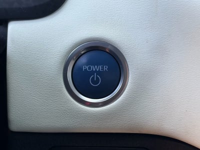 Toyota Tundra Capstone Hybrid 2023