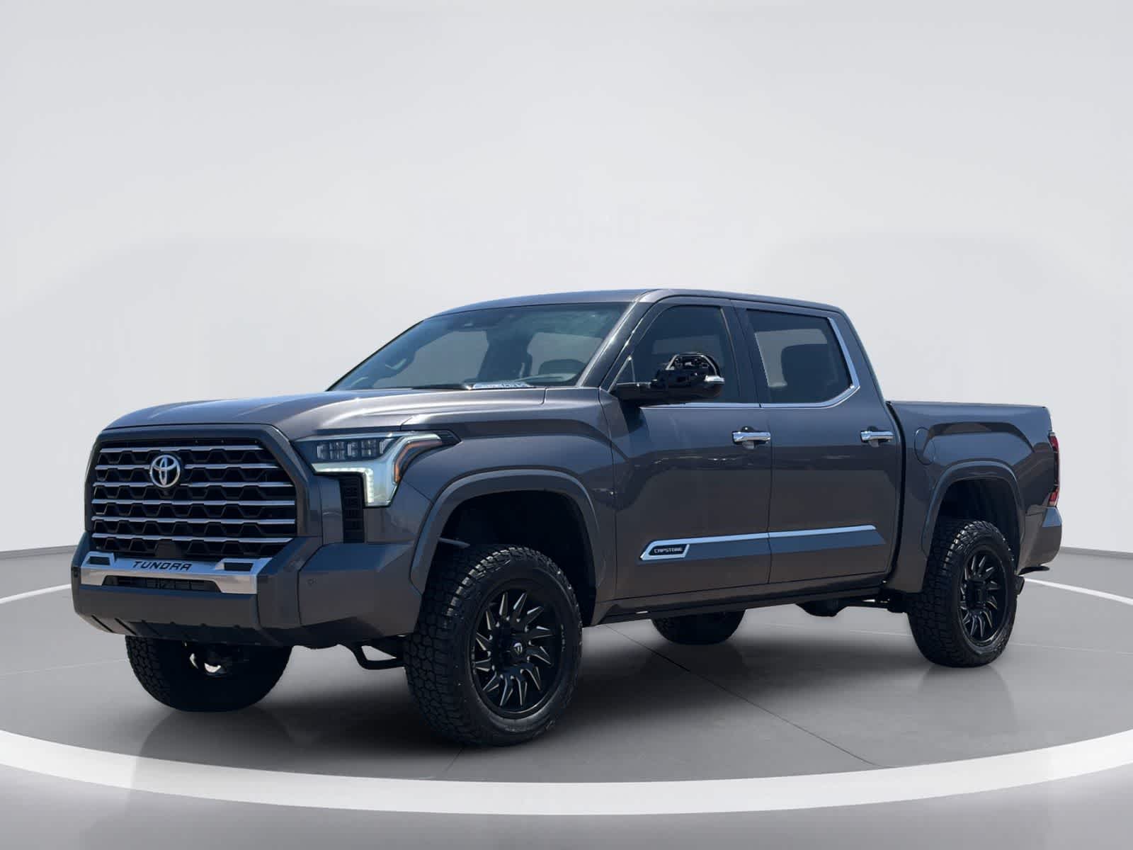 Toyota Tundra Capstone Hybrid 2023