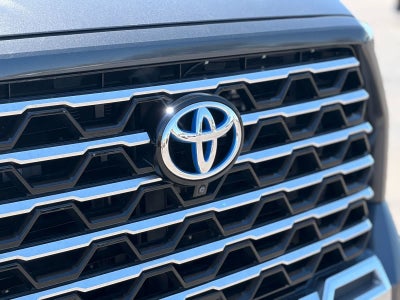 Toyota Tundra Capstone Hybrid 2023