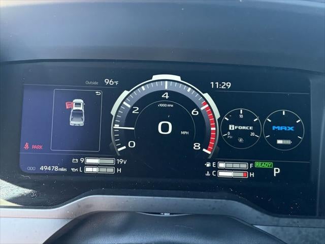 Toyota Tundra Capstone Hybrid 2023