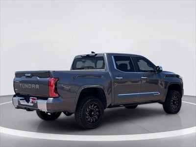 Toyota Tundra Capstone Hybrid 2023