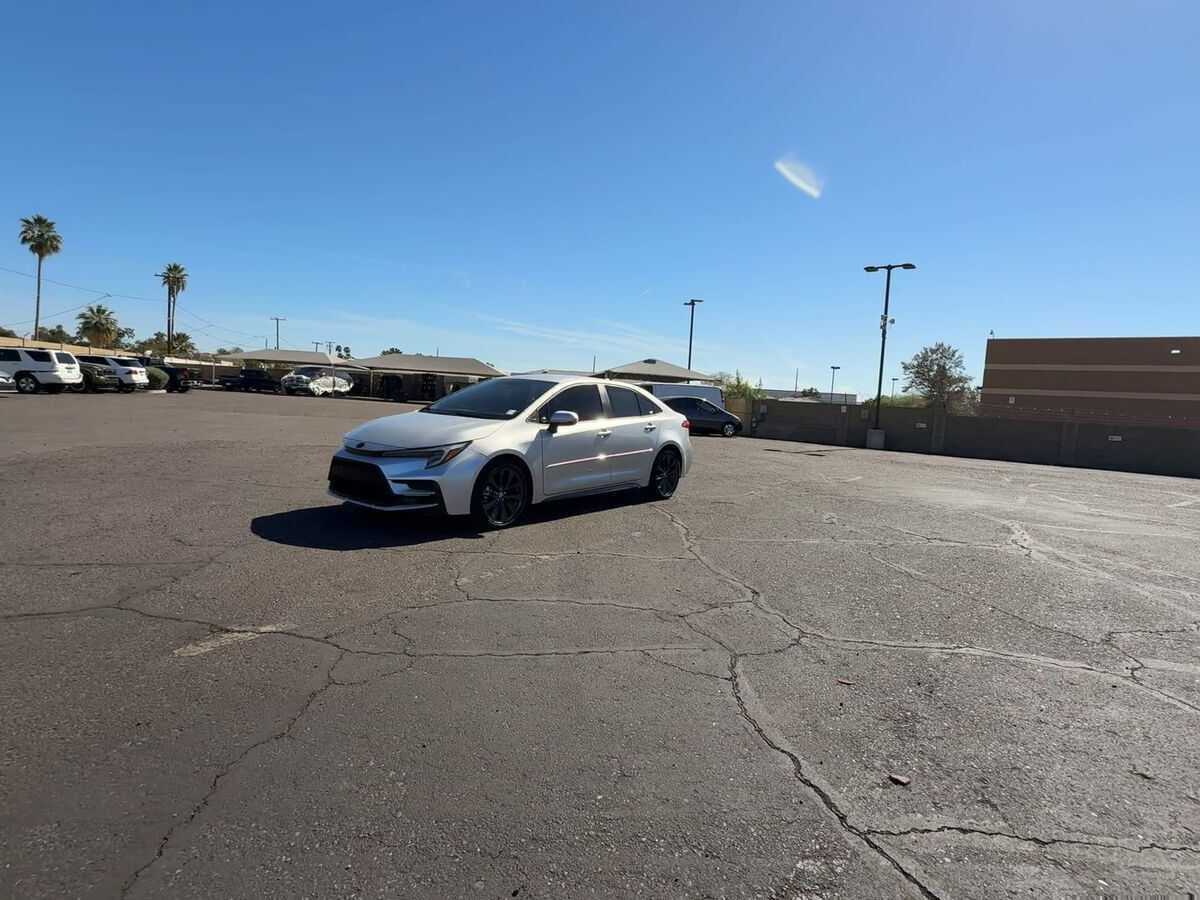 2025 Toyota Corolla SE