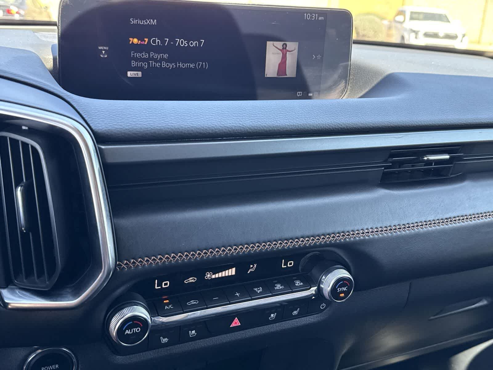 Mazda CX-50 Hybrid 2025 con paquete Premium Plus