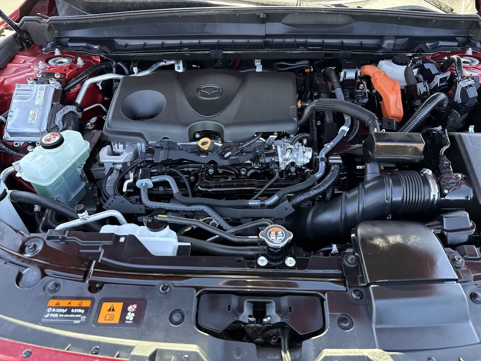 Mazda CX-50 Hybrid 2025 con paquete Premium Plus