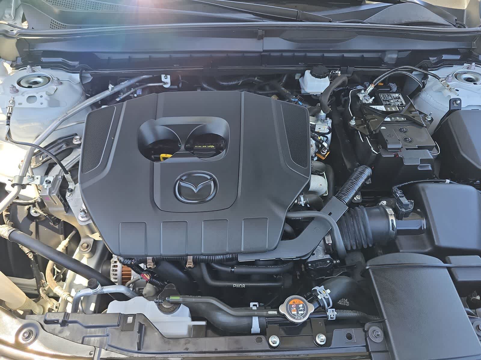 Mazda CX-50 2.5 S con paquete Preferred (2025)