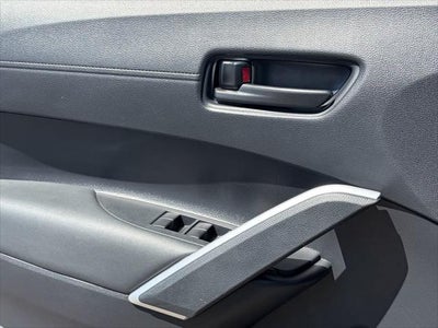 Toyota Corolla Cross LE 2025