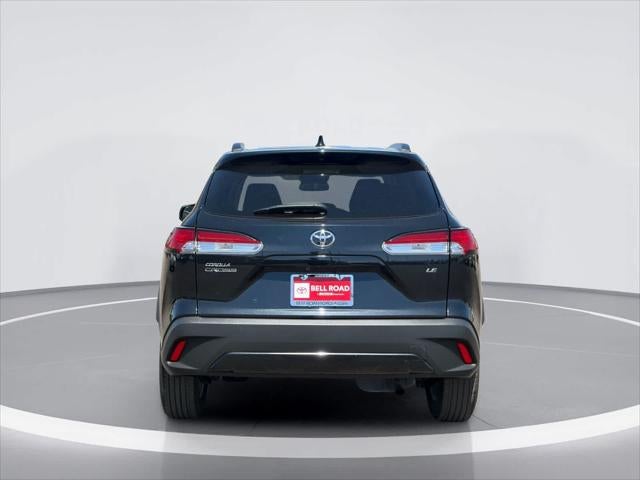 Toyota Corolla Cross LE 2025