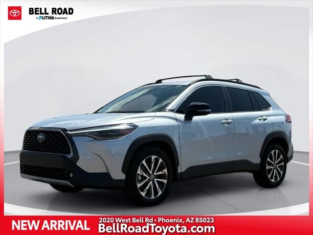 2025 Toyota Corolla Cross XLE