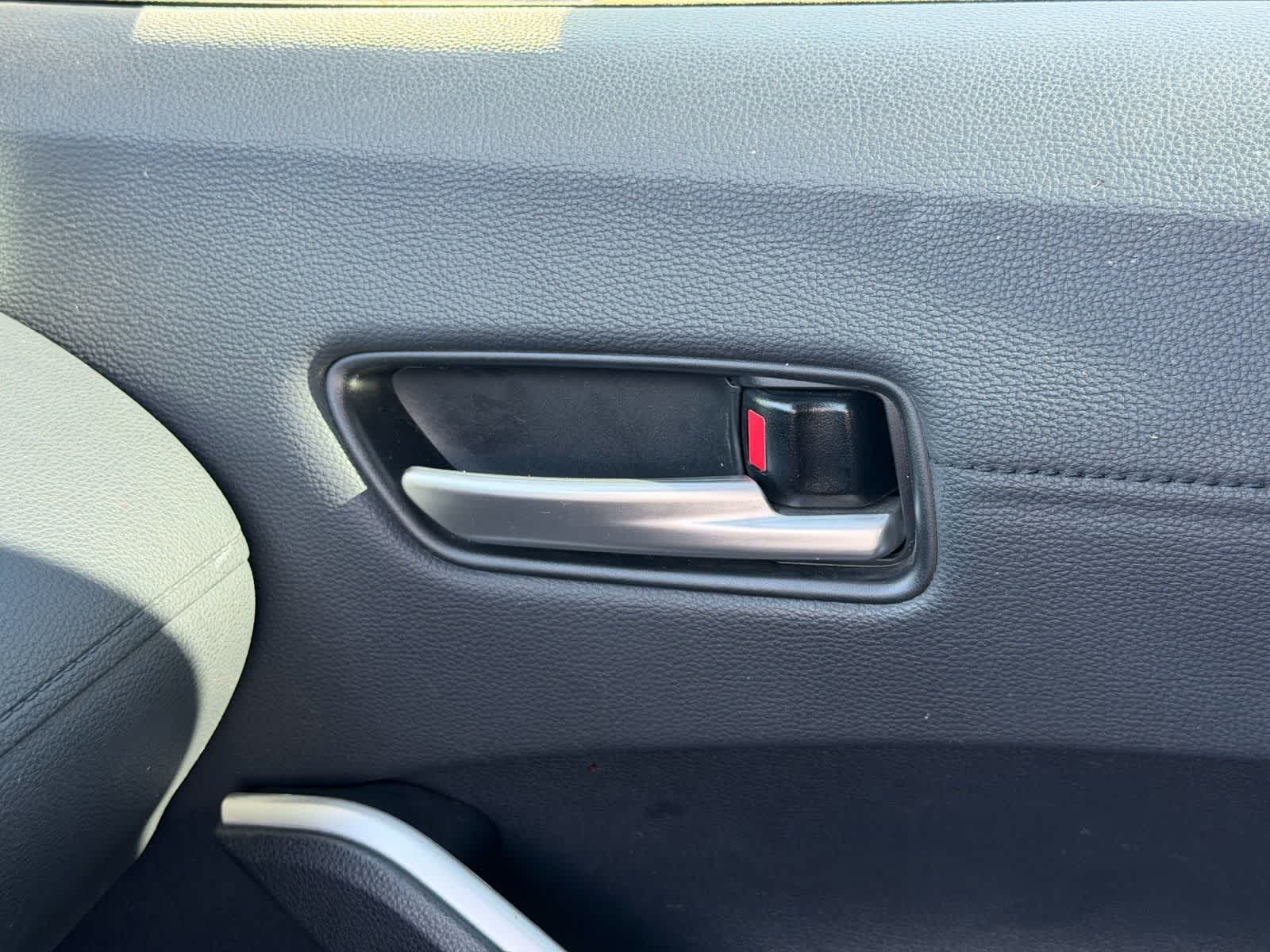 Toyota Corolla Cross XLE 2025