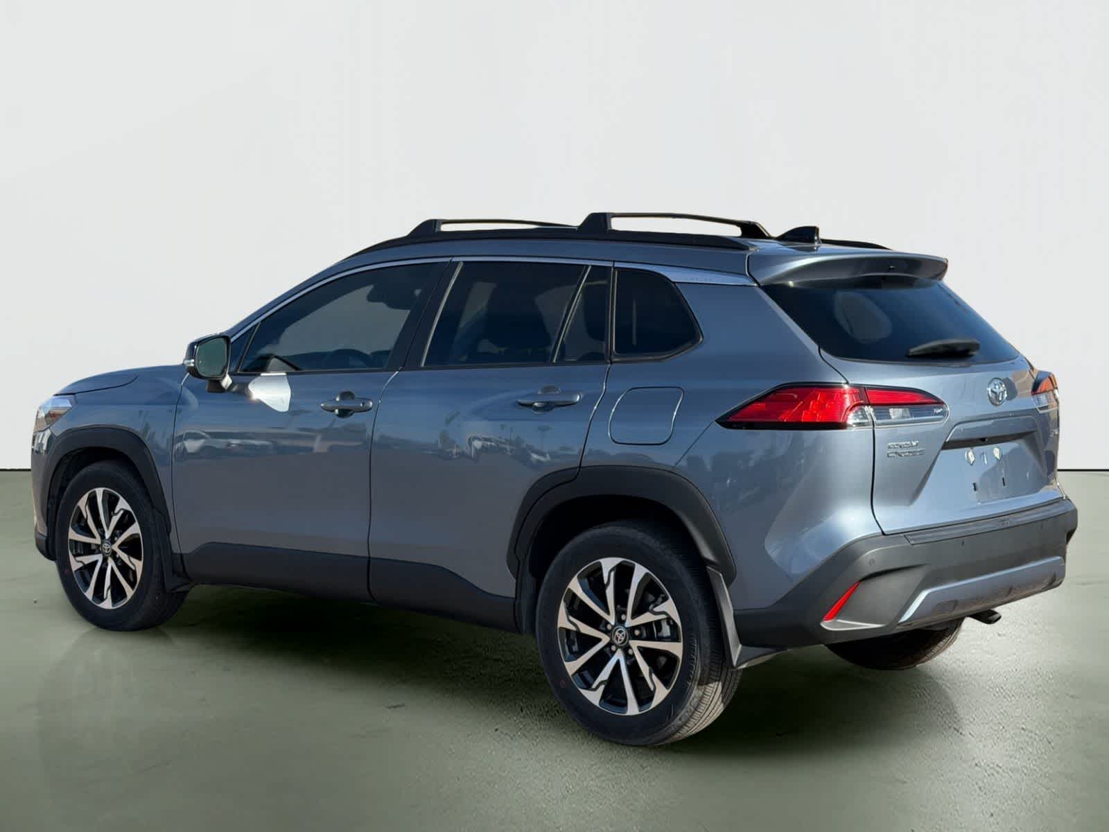 Toyota Corolla Cross XLE 2025