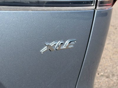 Toyota Corolla Cross XLE 2025