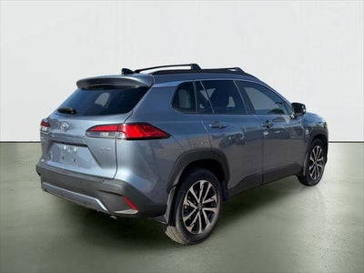 Toyota Corolla Cross XLE 2025