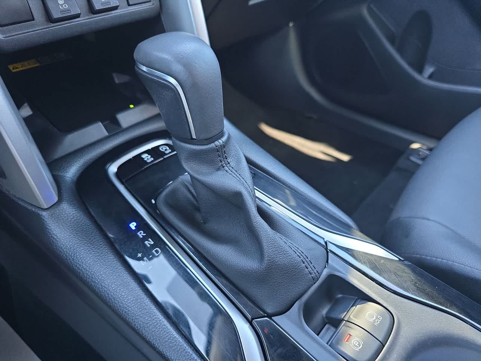 Toyota Corolla Cross XLE 2024