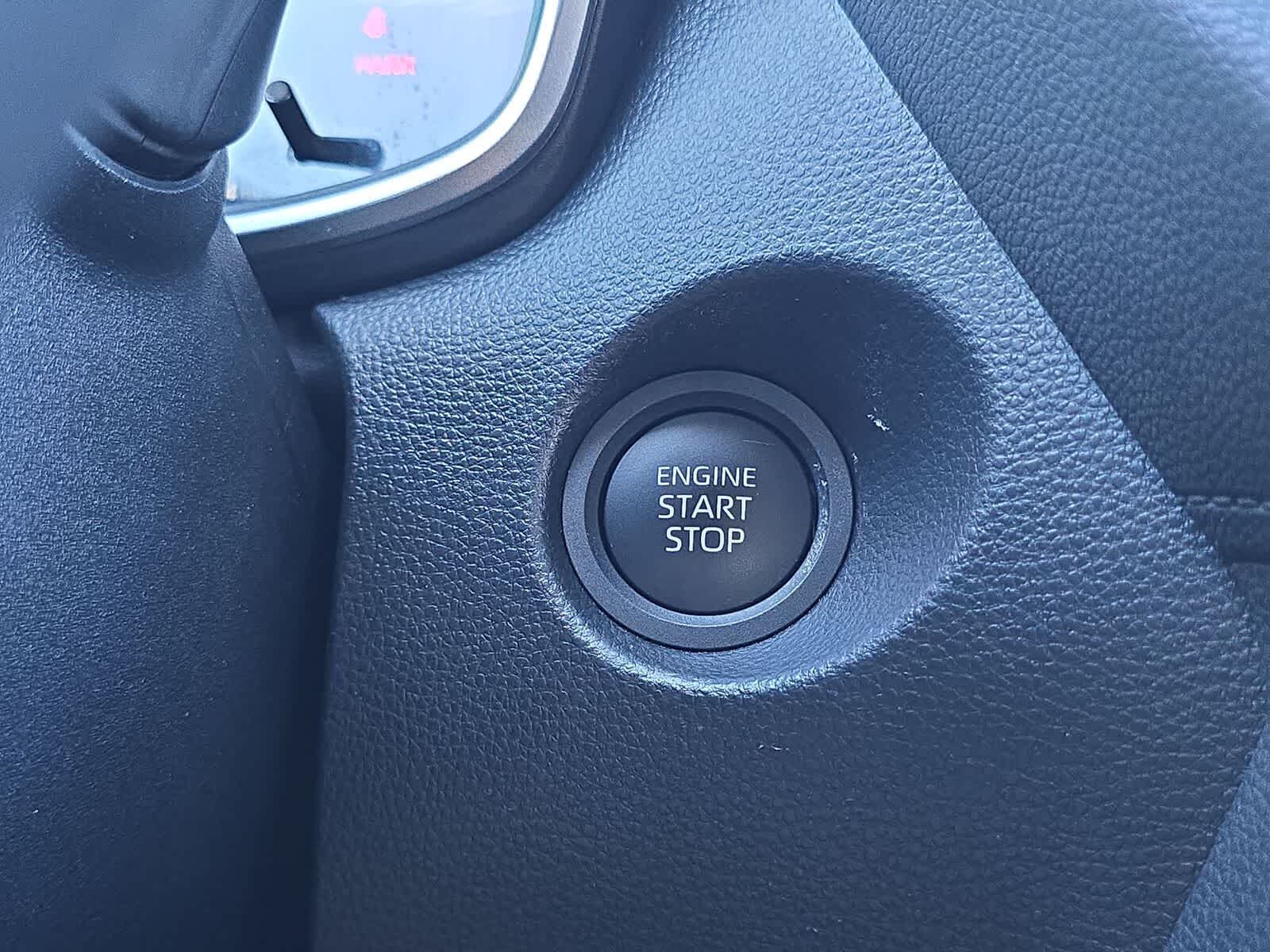 Toyota Corolla Cross XLE 2024