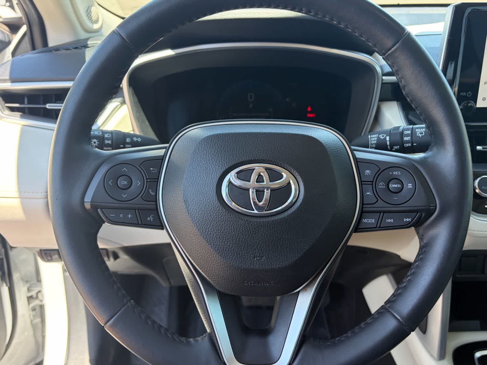Toyota Corolla Cross XLE 2024