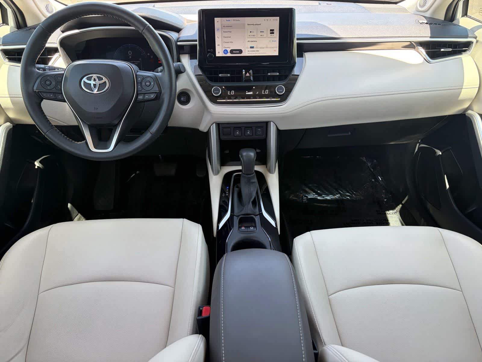 Toyota Corolla Cross XLE 2024