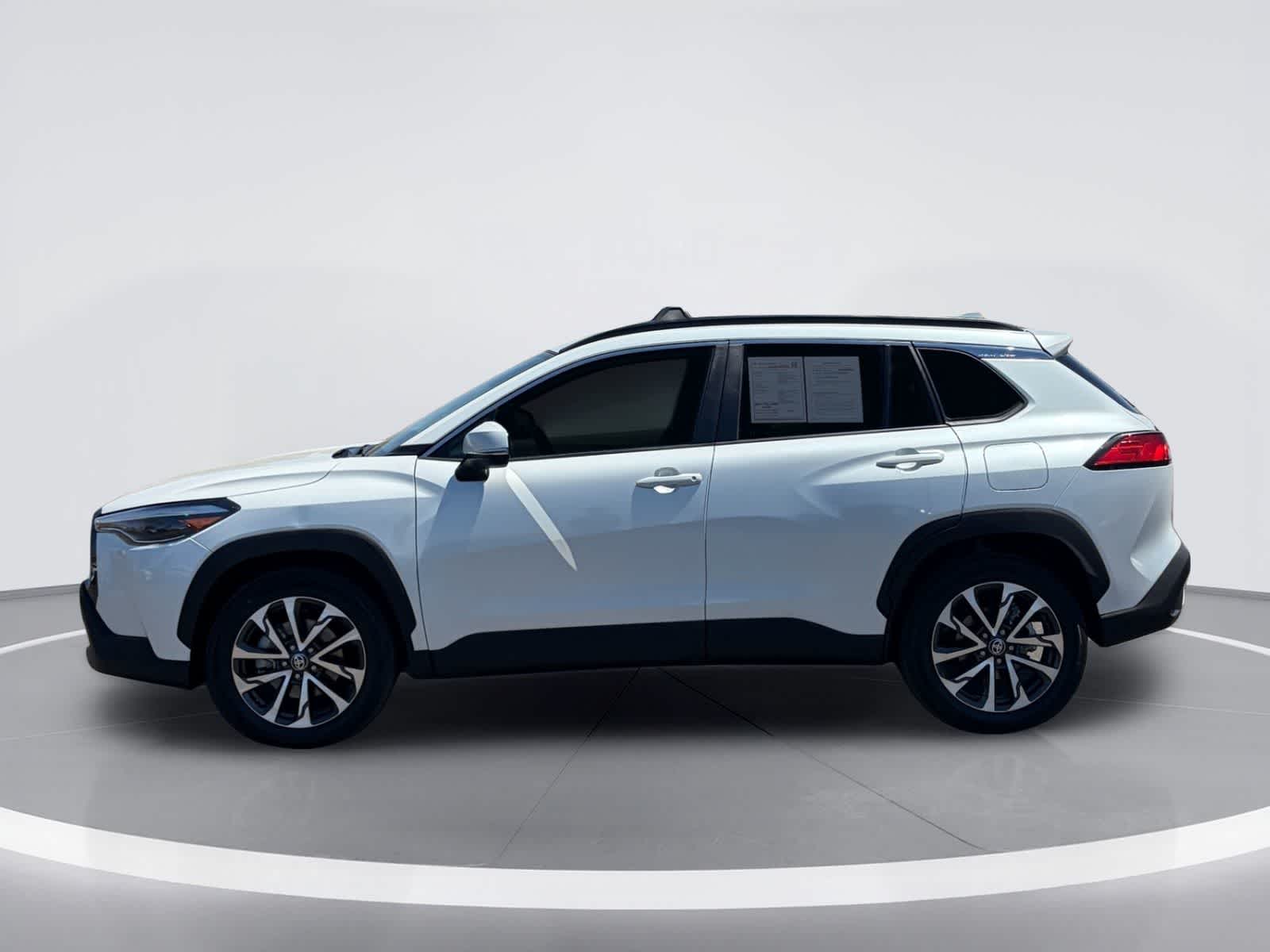 Toyota Corolla Cross XLE 2024