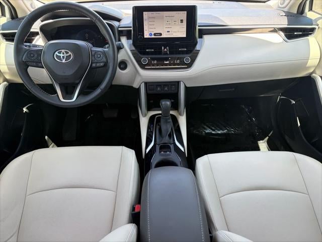 Toyota Corolla Cross XLE 2024
