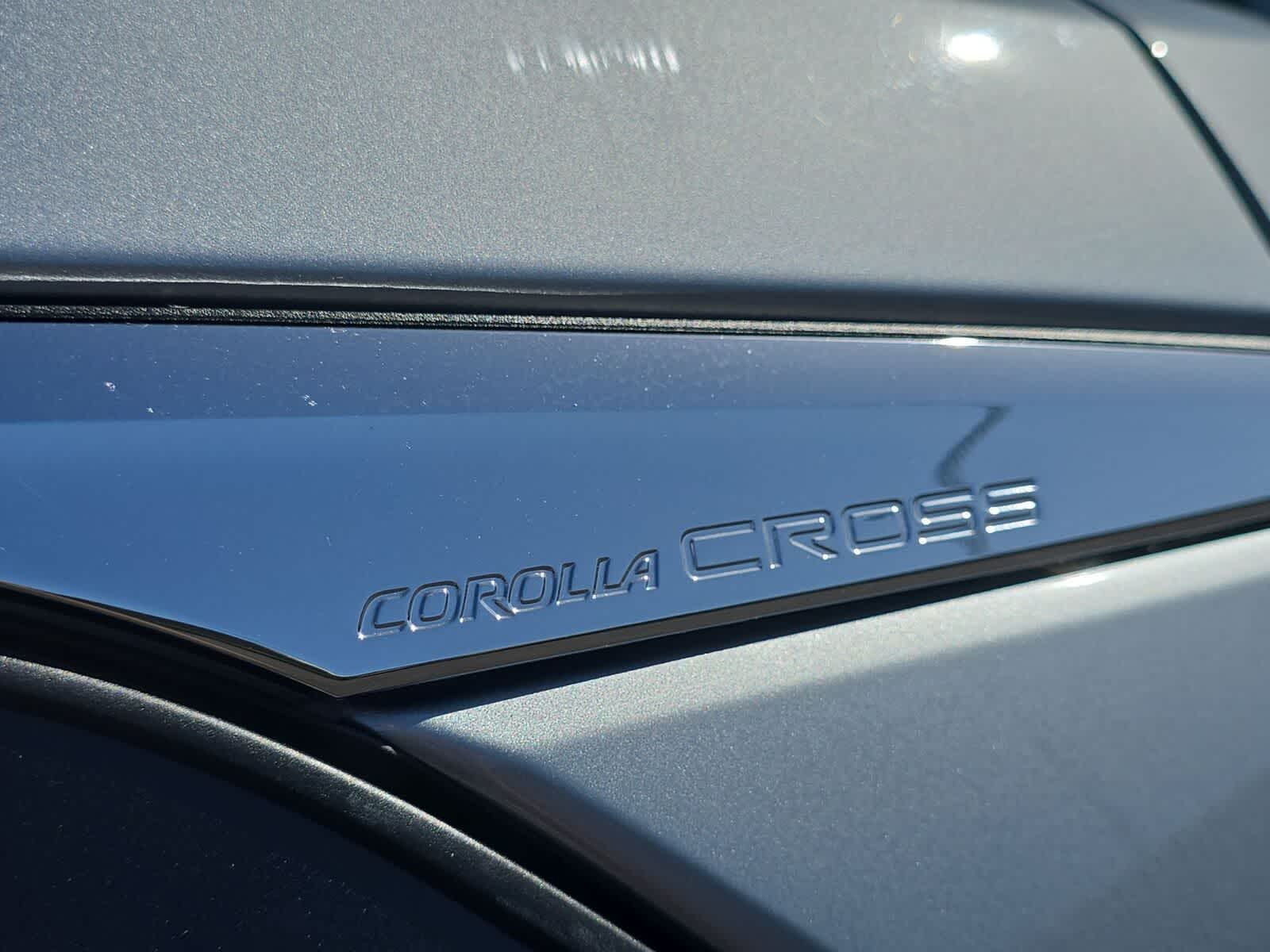 Toyota Corolla Cross XLE 2024