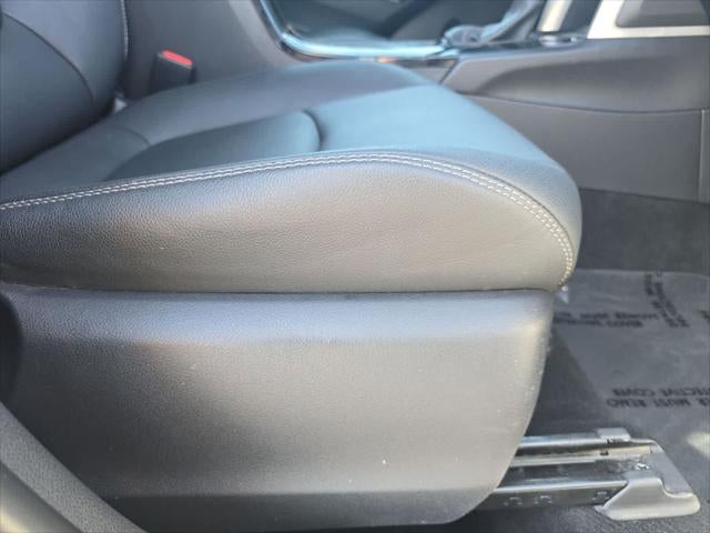 Toyota Corolla Cross XLE 2024