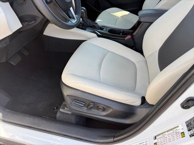 Toyota Corolla Cross XLE 2023