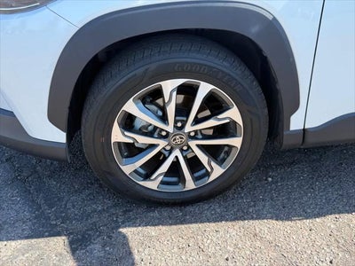 Toyota Corolla Cross XLE 2023